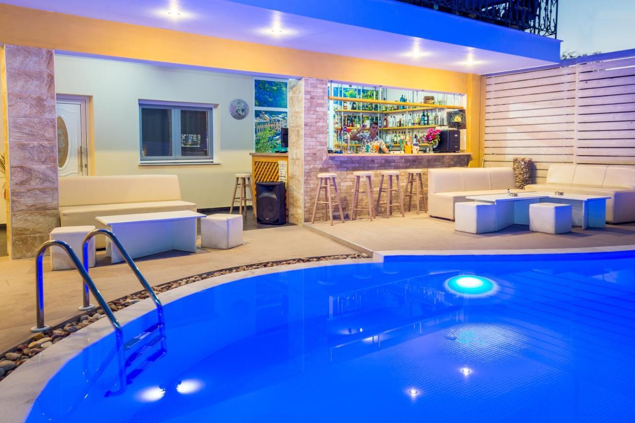 Aldebaran Hotel Apartments يميناريا المظهر الخارجي الصورة