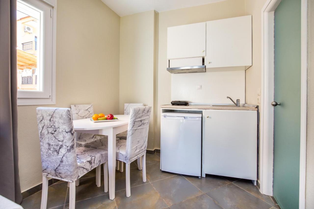 Aldebaran Hotel Apartments يميناريا المظهر الخارجي الصورة
